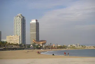 Барселона забранява пушенето на плажа