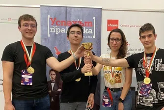 А1 награди студентите от отбора победител в хакатона FMI Codes 2023