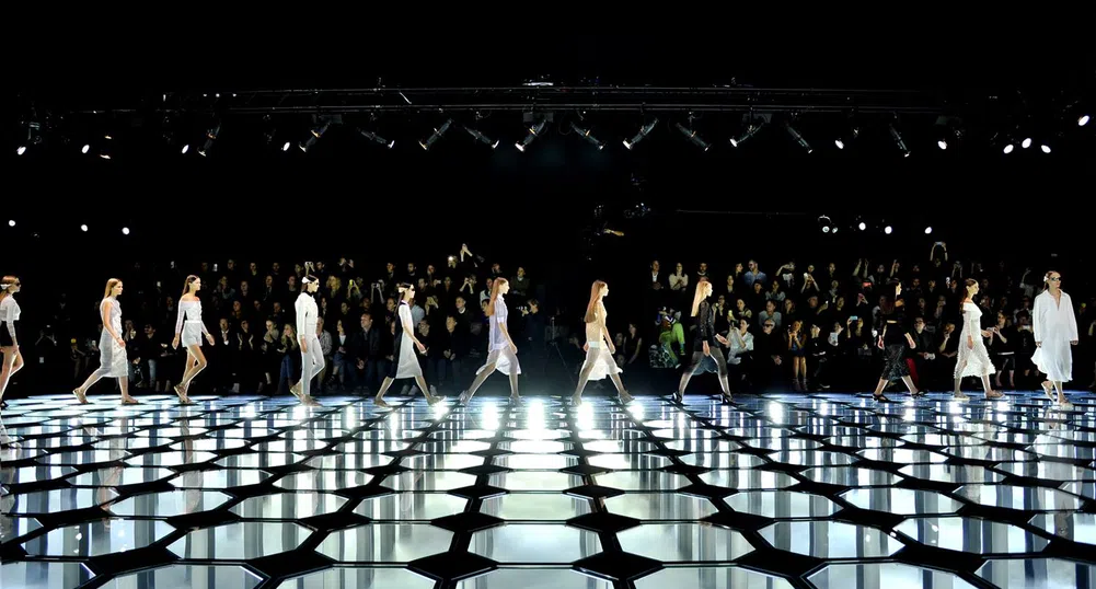 Дързост и педантичност: Пътят на Balenciaga в света на висшата мода