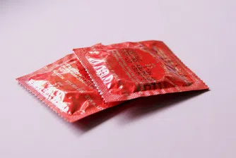 Китайци платиха 600 млн. долара за бизнес с кондоми