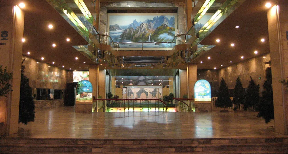 Най-луксозният хотел в Северна Корея, където капучино струва $7