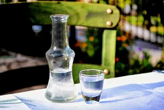 Руската академия на науките: Водката предпазва от Covid-19
