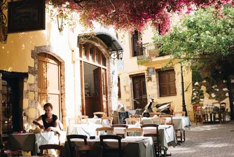 Гърция реши окончателно да отвори ресторантите от 1 юни