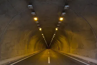 Промени в движението на пътища и тунели в посока София