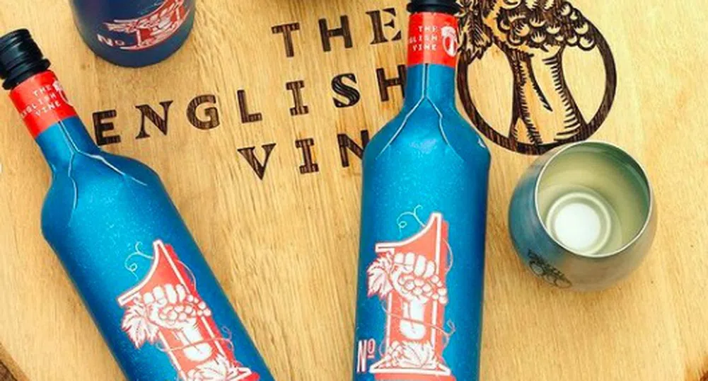 Английска винарна започна да продава вино в хартиени бутилки