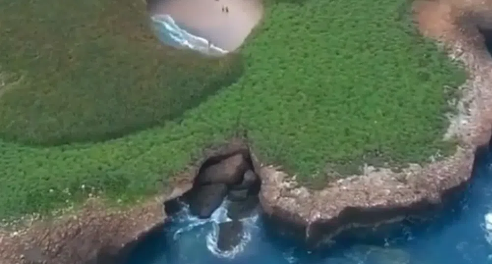 В Мексико има плаж, напълно скрит в пещера (видео)