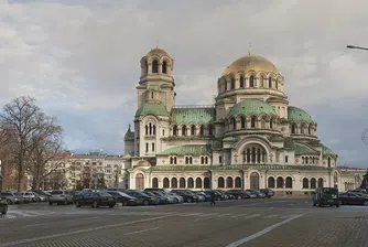 "Пътят на жълтите павета" не притеснява Фандъкова