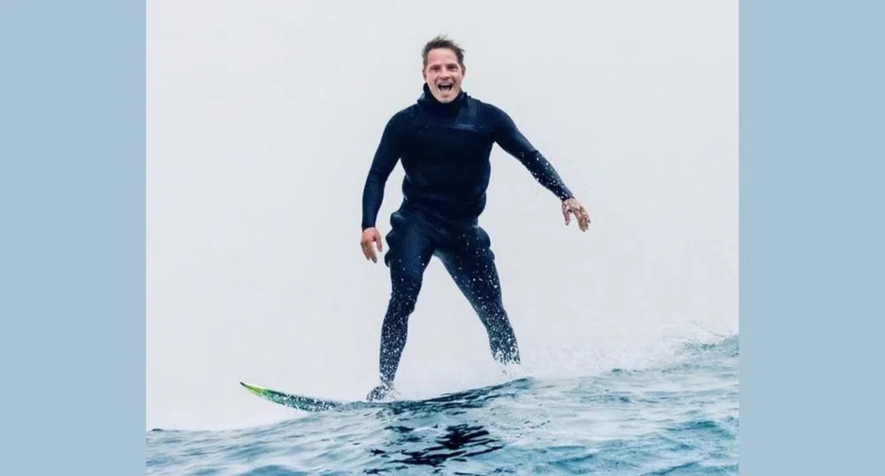 Да яхнеш голямата вълна: Как един сърфист се обърна към науката за помощ
