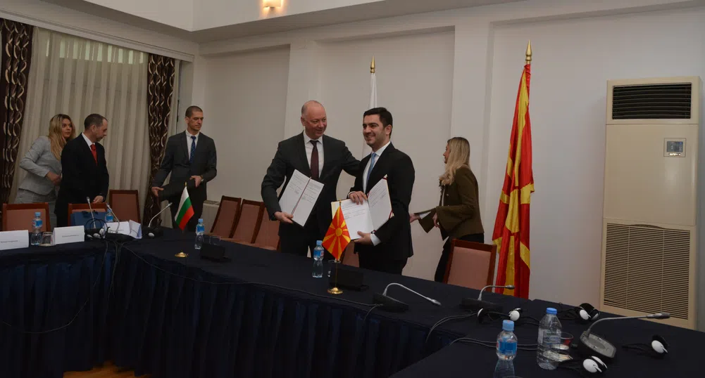 До 2025 г. завършват жп връзката със Северна Македония