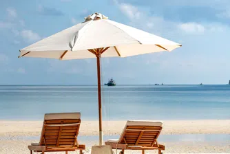 Кои плажове по българското Черноморие ще са с безплатни чадъри?