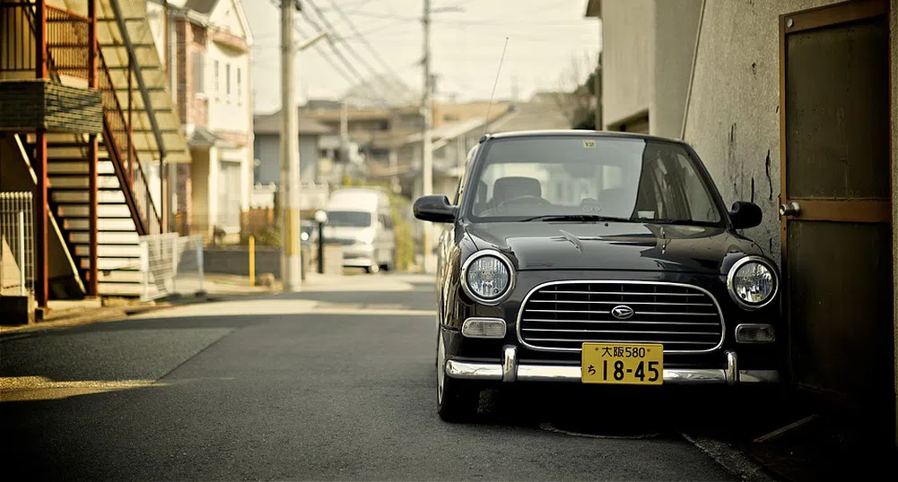 Защо японците взимат коли под наем, но не ги карат?