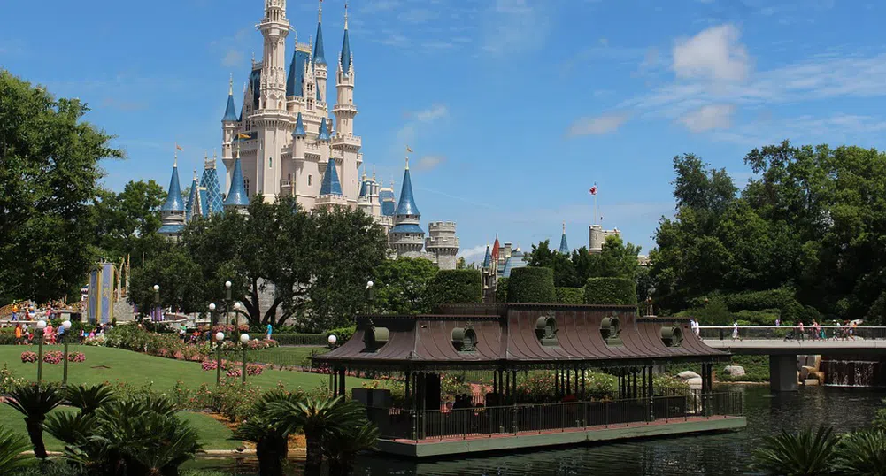 Walt Disney World вече няма да добавя дигитално маски на посетителите си