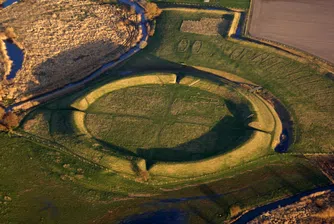 Откриха легендарна крепост на викингите в Дания