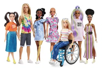 Новите кукли Барби – с витилиго, без коса и с протези