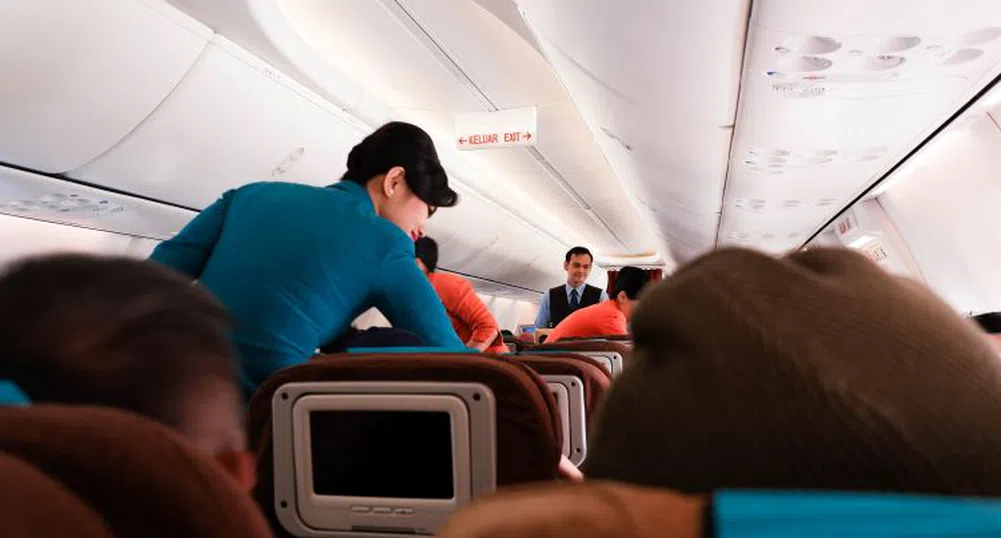 Тайните на пътуването със самолет – разказ на стюарди от първо лице