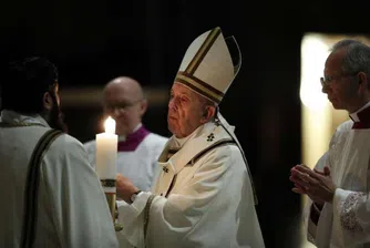 Папа Франциск отслужи сам богослужението за Великден