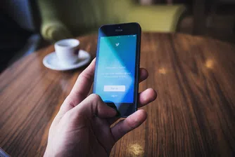 Акциите на Twitter поевтиняват с 16% след излизането на отчета