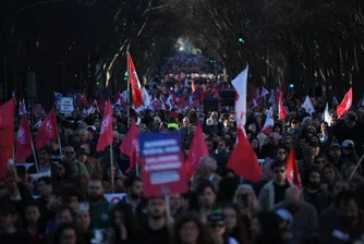 Хиляди португалци протестират срещу  скачащите цени и за по-високи заплати