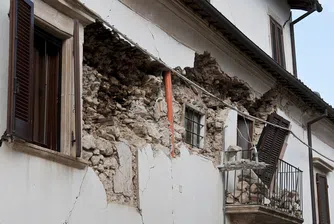 Три силни земетресения в Италия