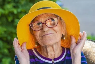 Баба Лена - 91-годишната рускиня, която се превърна в интернет сензация