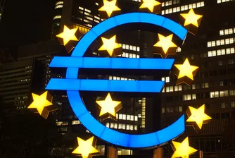 ЕЦБ се въздържа от нови стимули, но обеща такива през декември