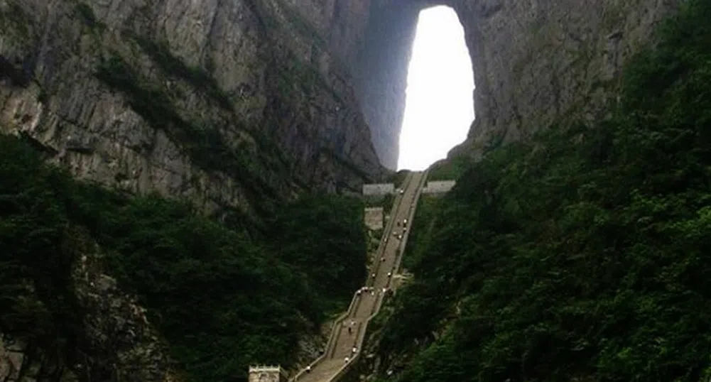 Невероятни стълбища от всички краища на света