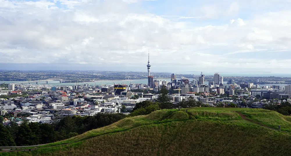 Нова Зеландия забрани на чужденци да купуват имоти
