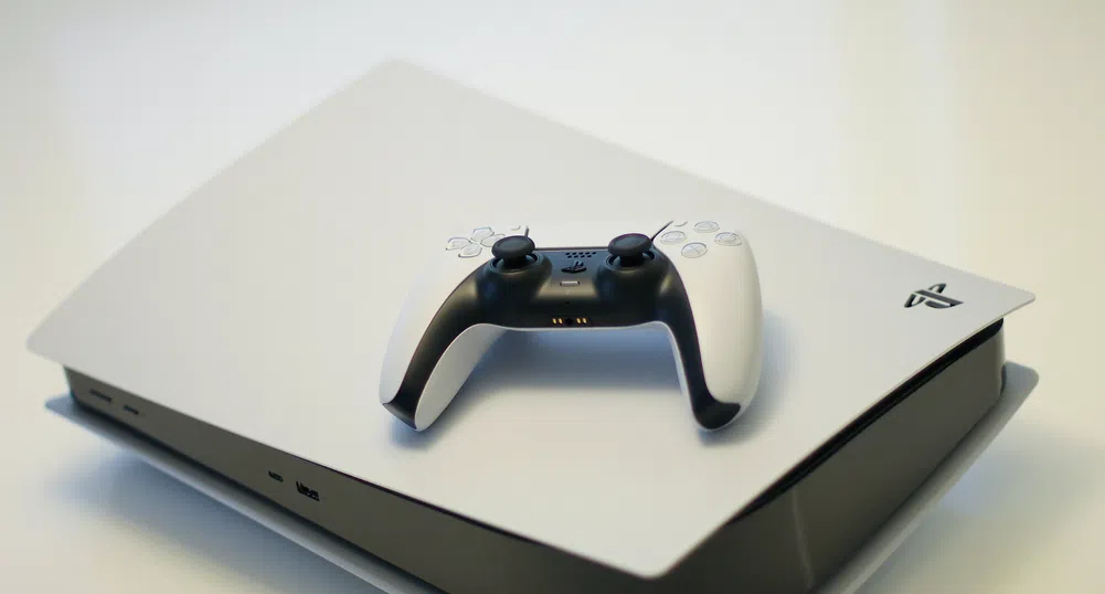 Sony вдигна цената на игралната конзола PS5