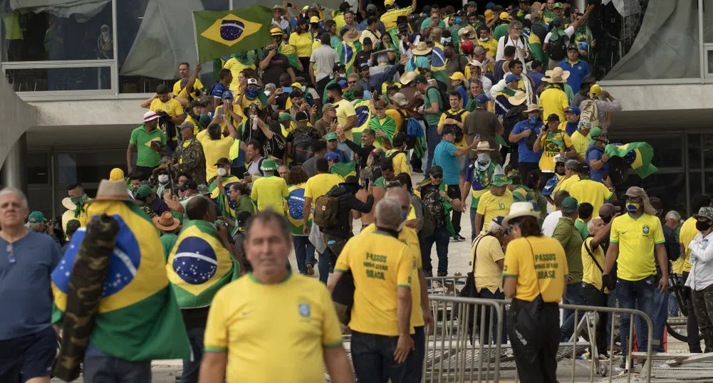 Байдън осъди безредиците в Бразилия като "нападение срещу демокрацията"