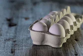 В САЩ изтеглят 200 млн. яйца от пазара заради салмонела