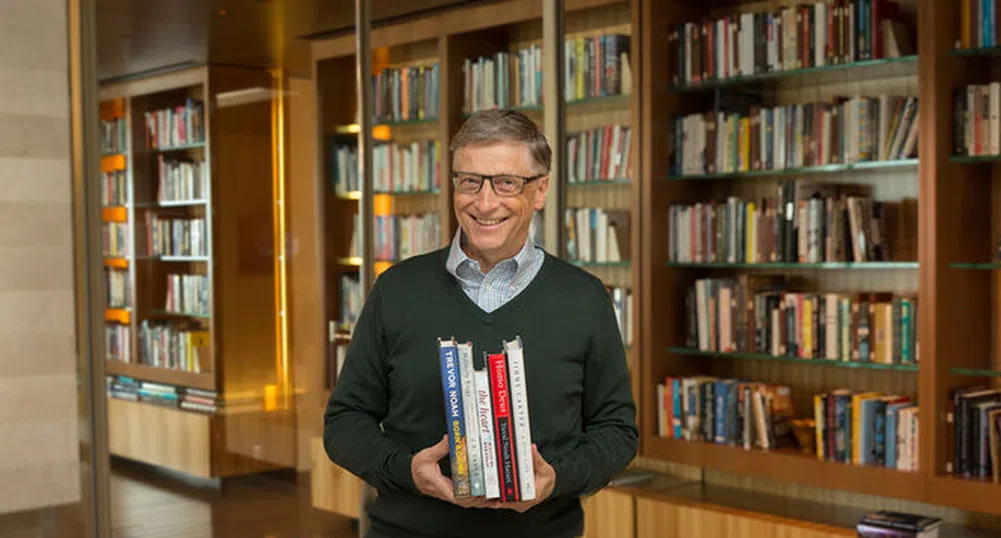 Бил Гейтс сподели списъка си с книги за лятото