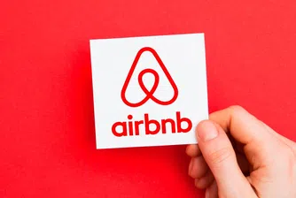 Как основателят на Airbnb стартира компанията и колко пари притежава днес?