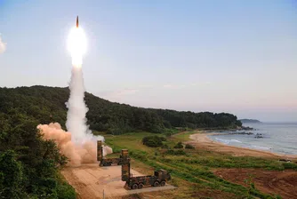 Северна Корея плаши с нова междуконтинентална балистична ракета