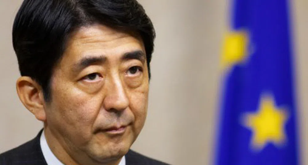 Японският премиер Шиндзо Абе ще посети България през януари
