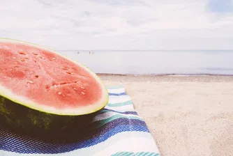 6 храни за лятото с високо съдържание на вода