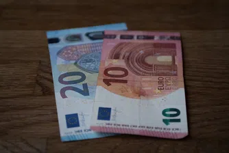 Приходите от лихви на банките падат с над 1.3 млрд. лева за 10 г