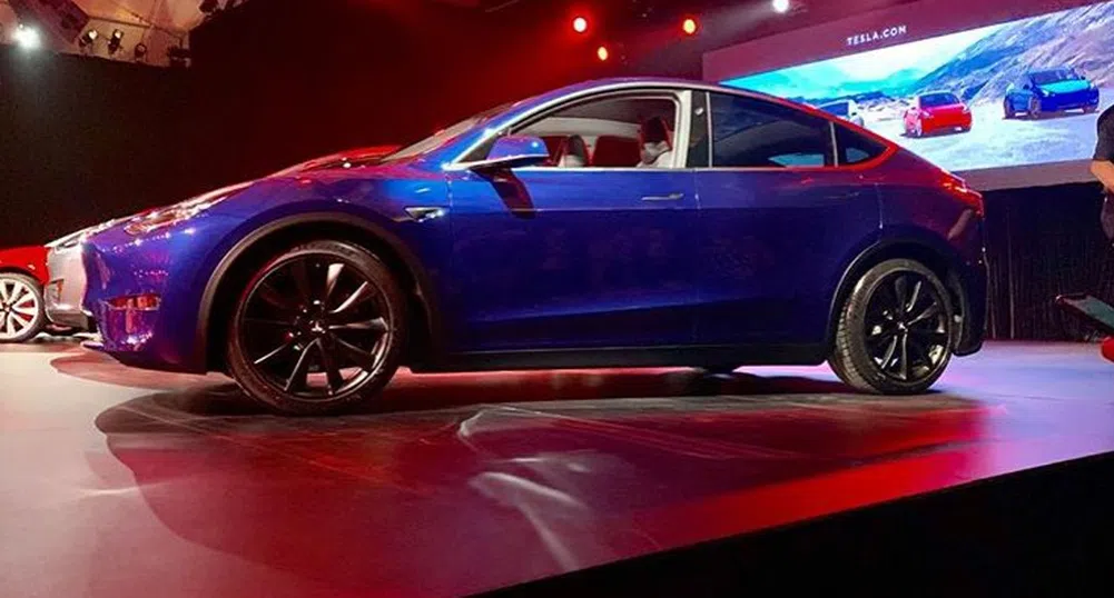 Tesla представи новия си кросоувър Model Y