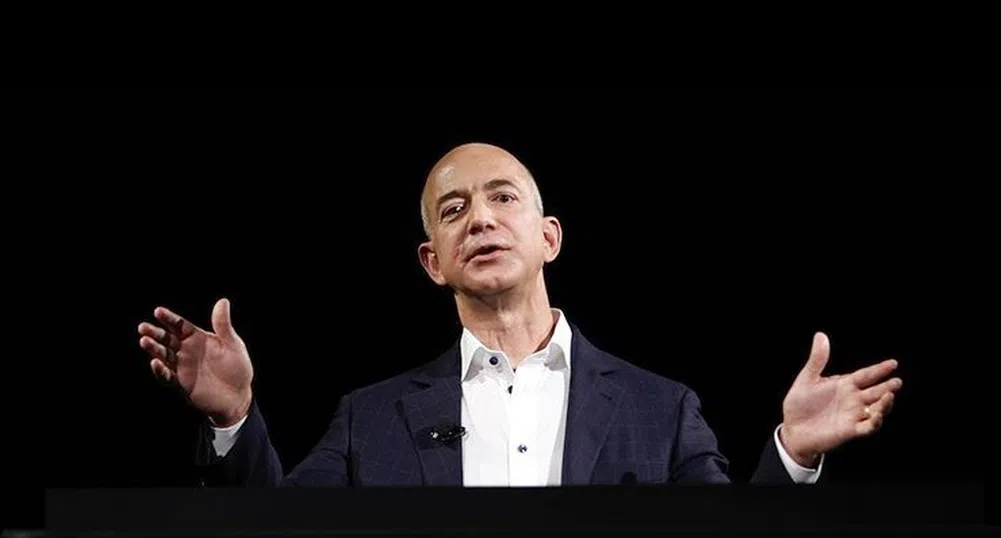 Безос продаде 1 млн. акции от Amazon