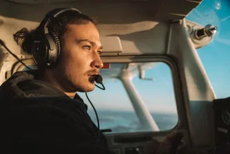 Меко кацане: Лесно ли е да приземите самолет без да сте пилот