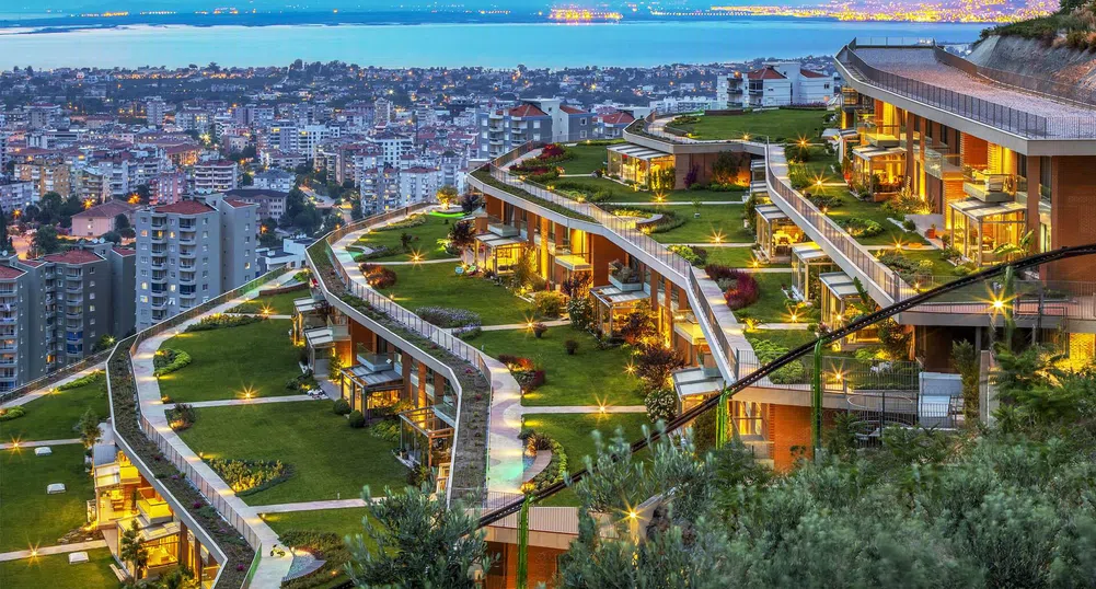 Уникалният жилищен комплекс „Висящите градини“ в Турция