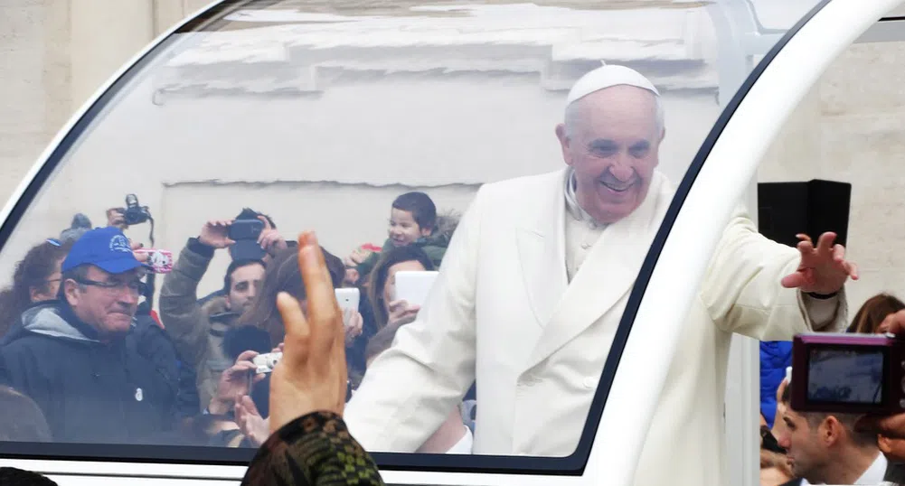 Папа Франциск пристига в София в 10 ч. на 5 май