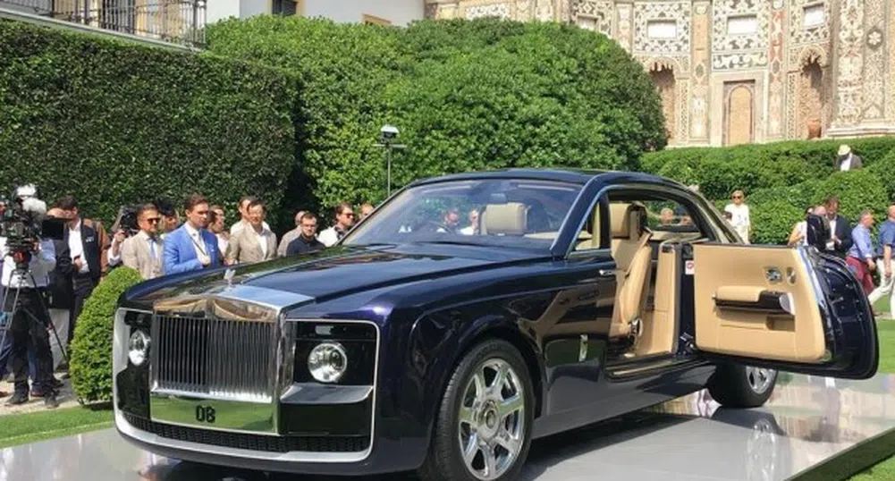 В Италия представиха най-скъпия автомобил