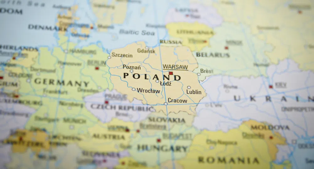 Полша ще облекчи част мерките срещу COVID-19 след Великден