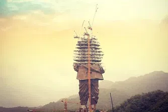 Вижте новата най-висока статуя в света