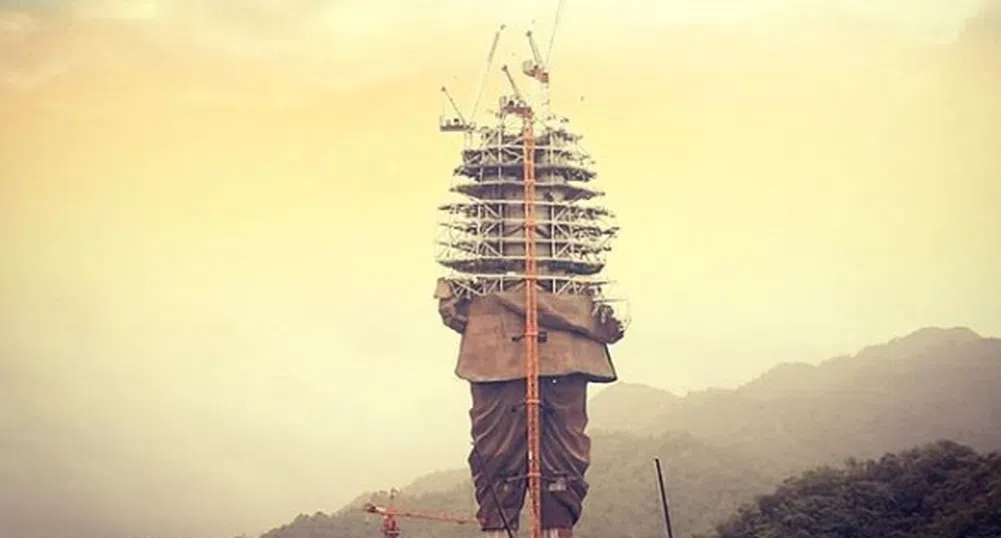 Вижте новата най-висока статуя в света