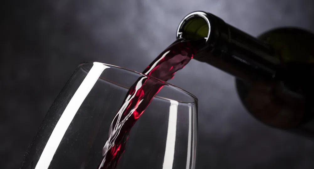 Испанските винопроизводители останаха без бутилки