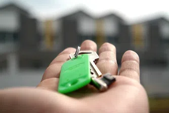 Пет града в страната с над 100% нарастване на имотните сделки