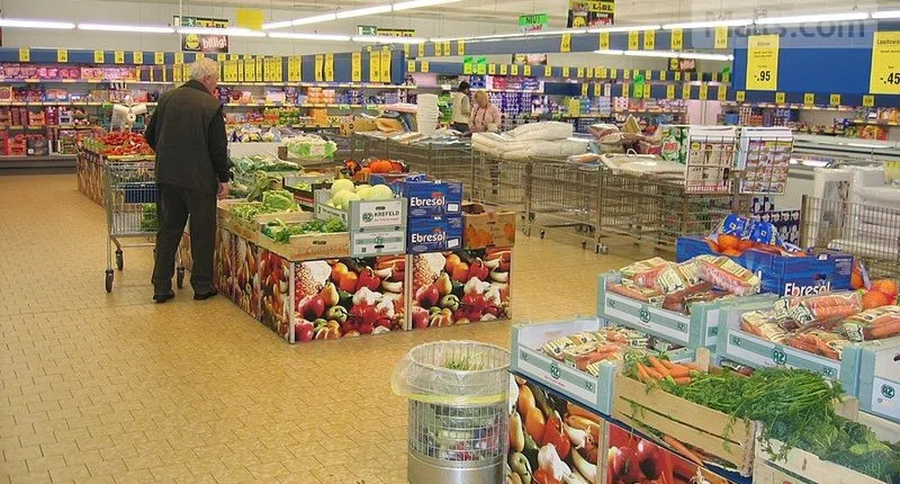 Lidl отваря 100 магазина в Щатите