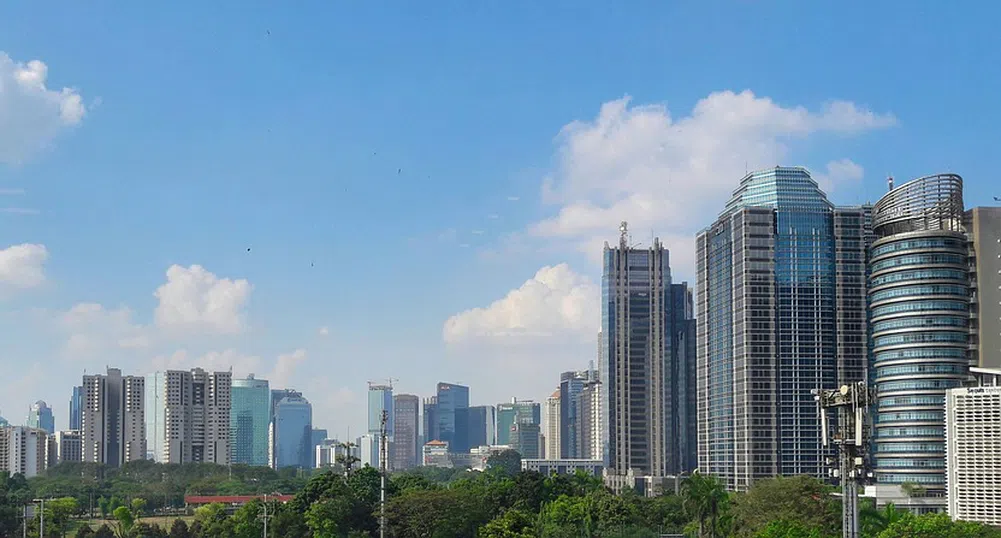 Моловете в Джакарта, на чиито покриви са построени цели квартали