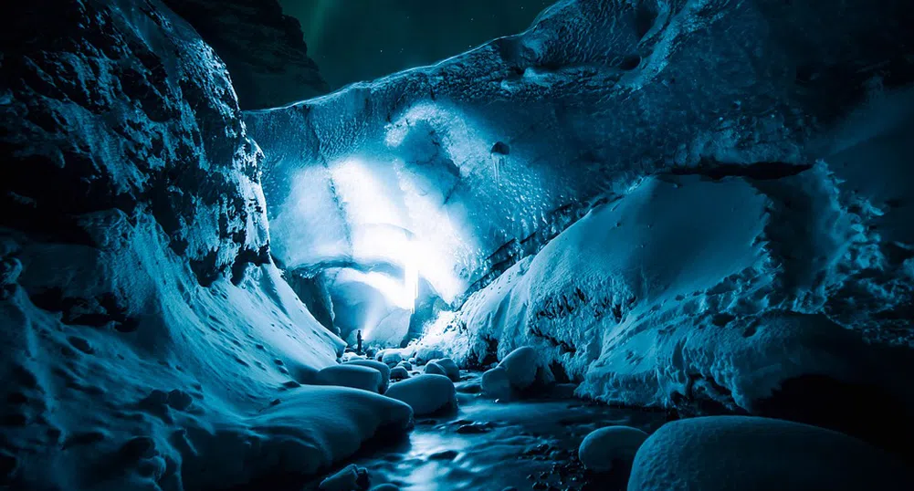 Ледените пещери, които никога не се топят